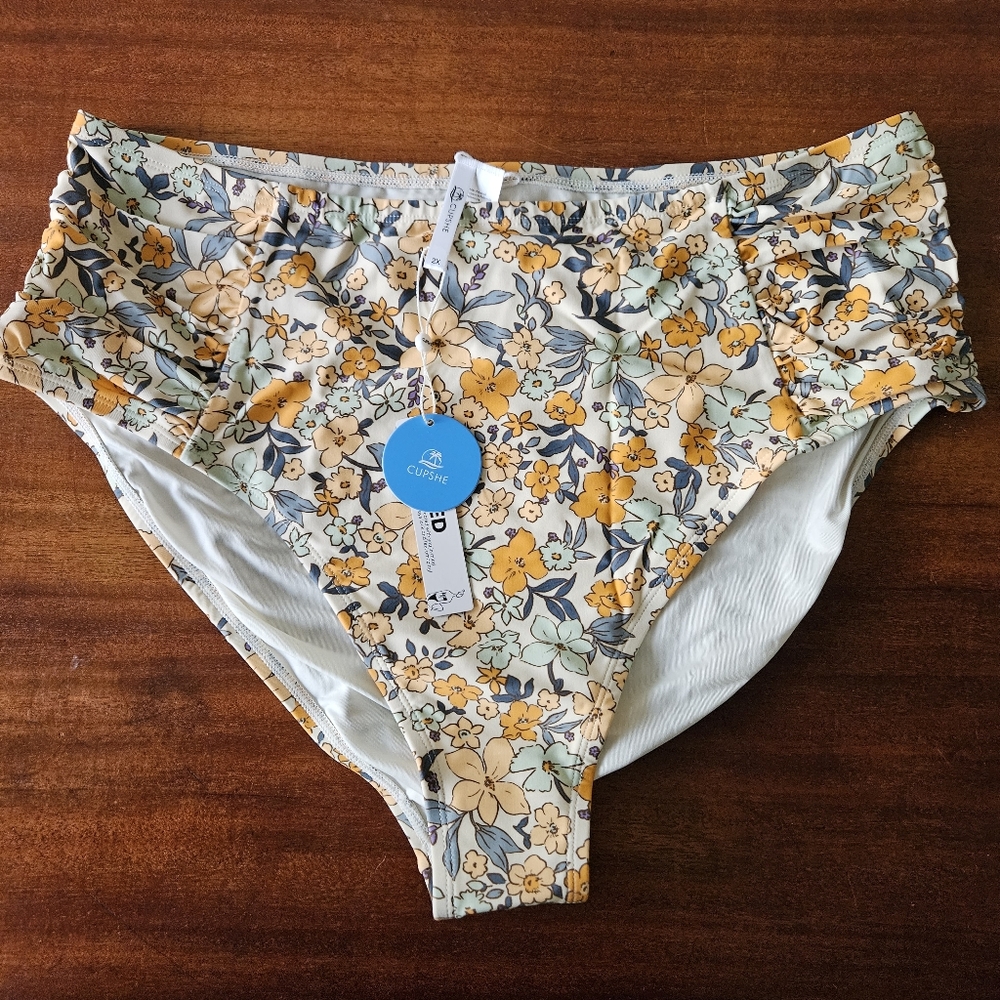 Cupshe Floral Bottoms
